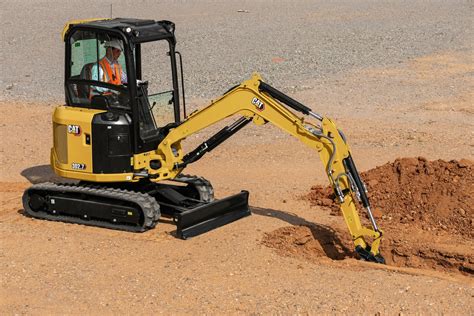 cat mini excavator